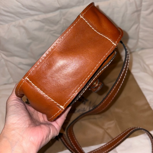 Patricia Nash Brown Crossbody Bag - Picture 10 of 10